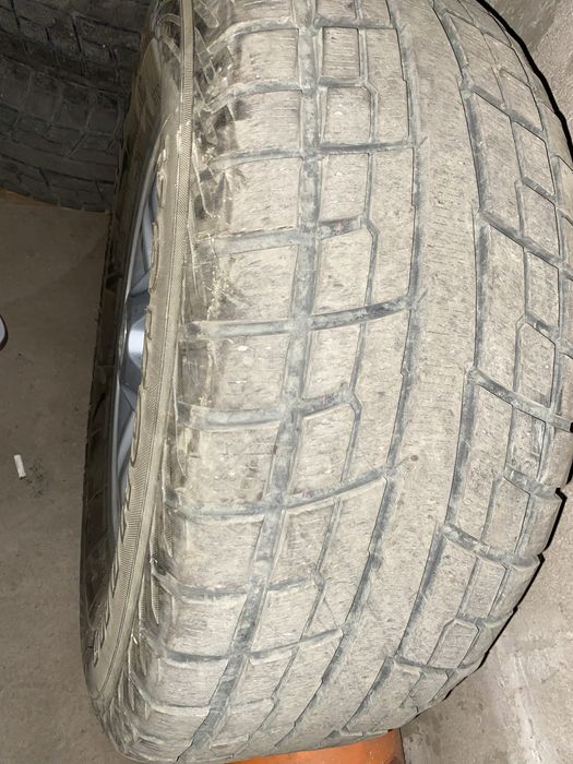 Продам резину с дисками 250.000