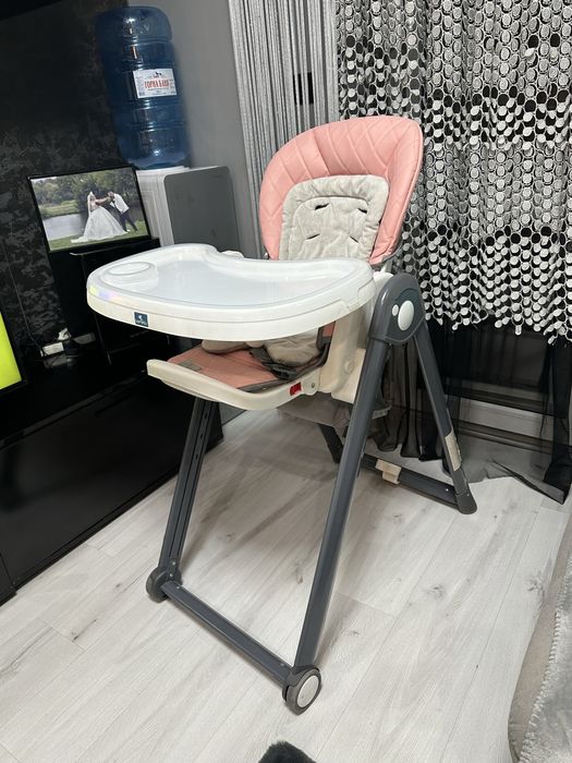 Децко столче за хранене