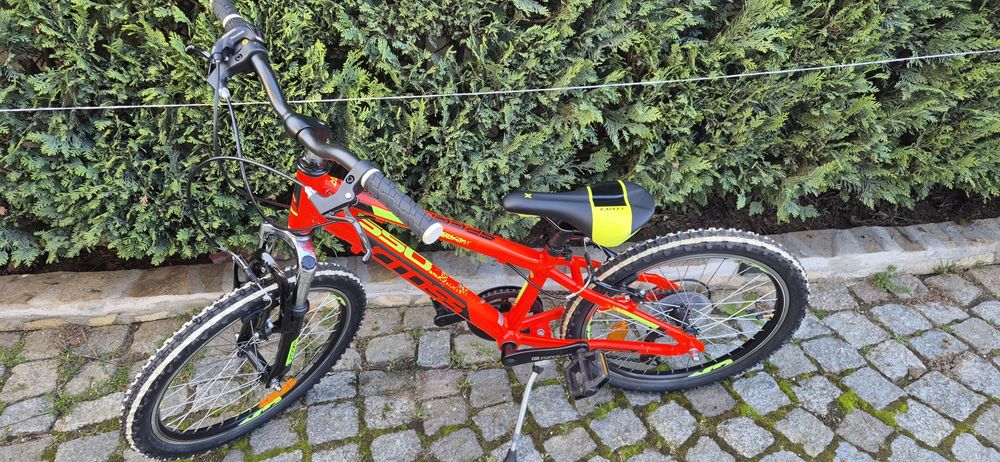 Алуминиеви детски Cross Speedster 20 " като нови