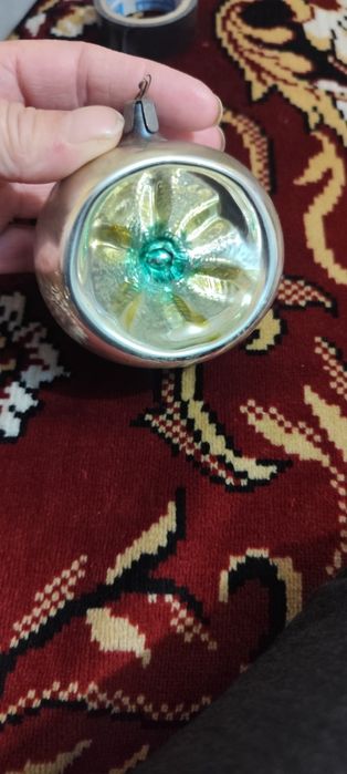 Продам ёлочные игрушки.