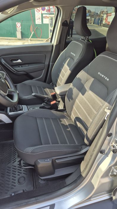 Dacia Duster 2 facelift, benzina, km putini, stare perfecta
