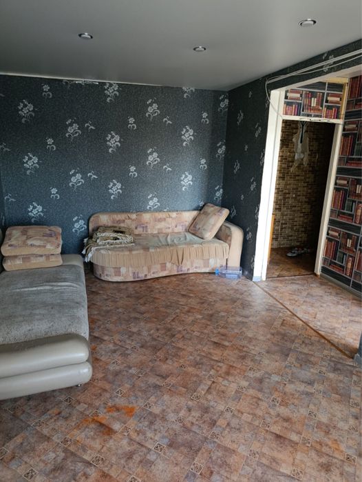 Сдам 2 комнатную квартиру