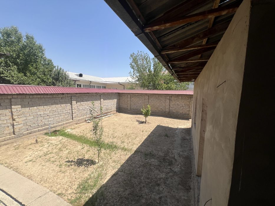 Уй ховли сотилади Гийос Умаров Гиёс Умаров Ғийос Умаров Ғиёс Умаров