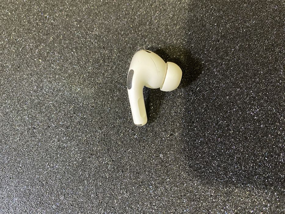 AIRPODS Pro 2 type c правый