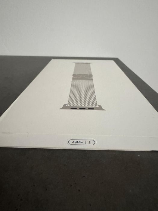 Bratara originala apple ultra milanese loop