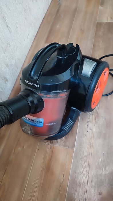 Пылесос Polaris компактный