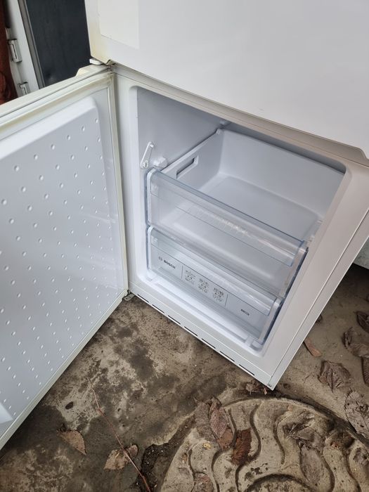 Холодильник Bosch