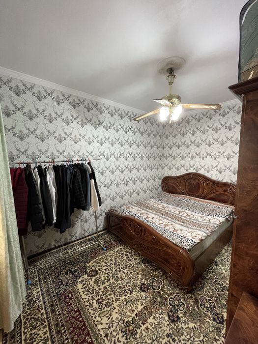 Самарканд Дарвозада 3,9 сотих ховли сотилади.