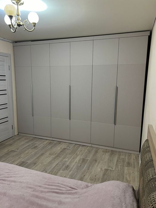 Сбор и разбор корпусной мебели.