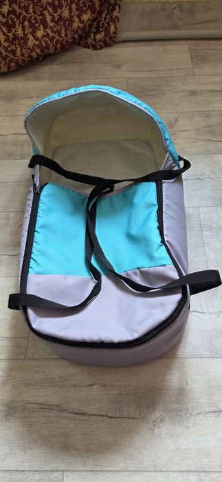 Продам коляску 3 в 1