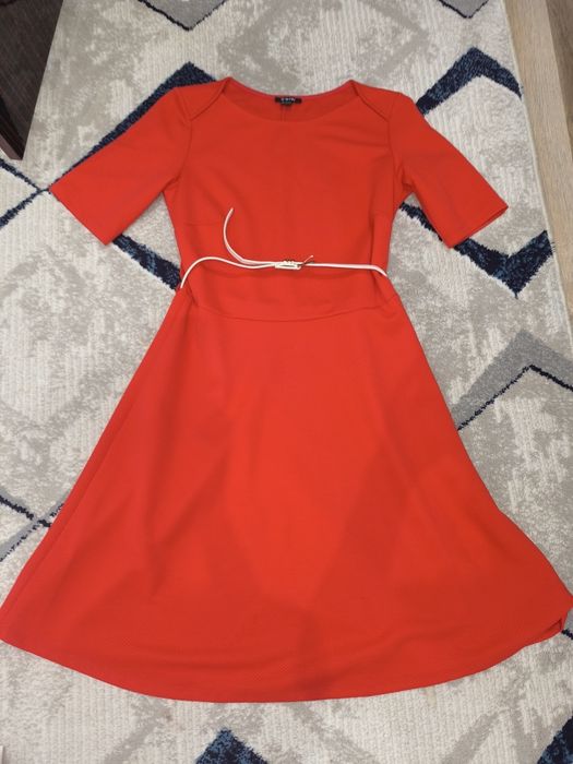 Vecherniy ham kundalik ishga kiyiladigan koylak remeni bilan