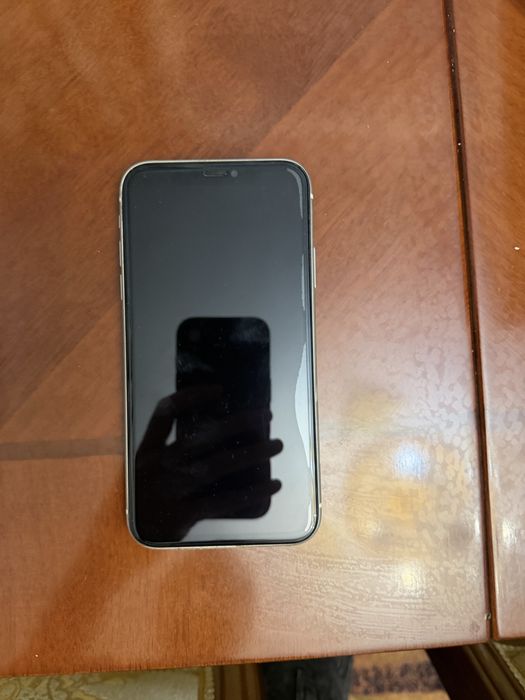 iPhone 11, состояние аккумулятора 68%
