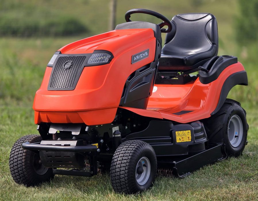 Tractoras gazon iarba defrisator vegetatie Profesional  Ariens Echotrak Kawasaki 2 cilindrii 620 cm3 3 cuțite Ca NOU!!