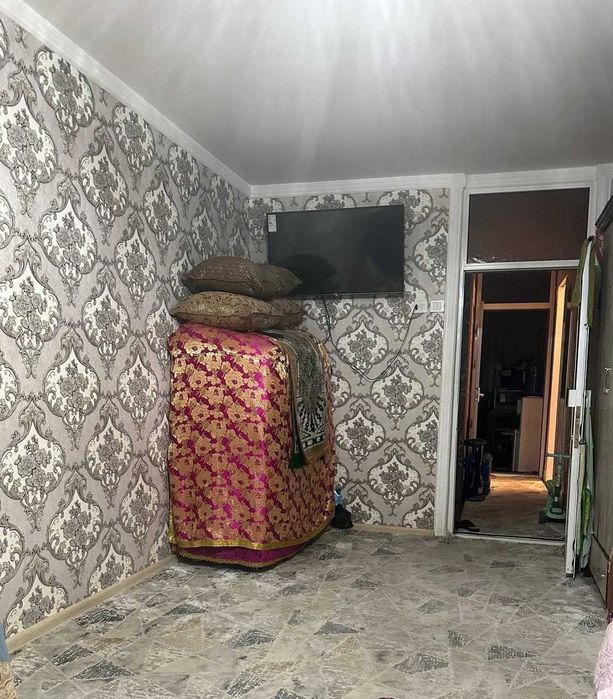 3 хоналик квартира 2 кават горгаз остановка