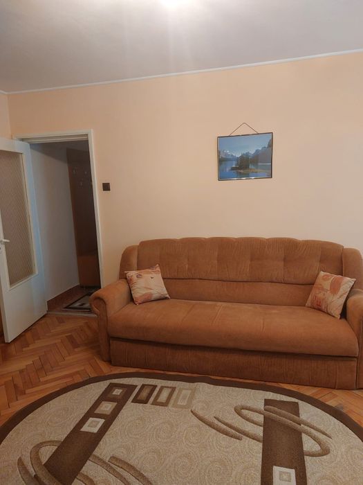 Apartament de  închiriat