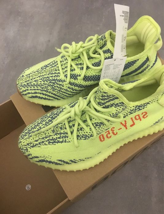 Adidas Yeezy 350 v2 Semi Frozen Yellow 40 2/3  Autentificati