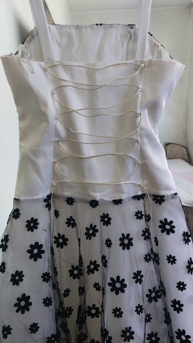 Нарядное платье на праздник.