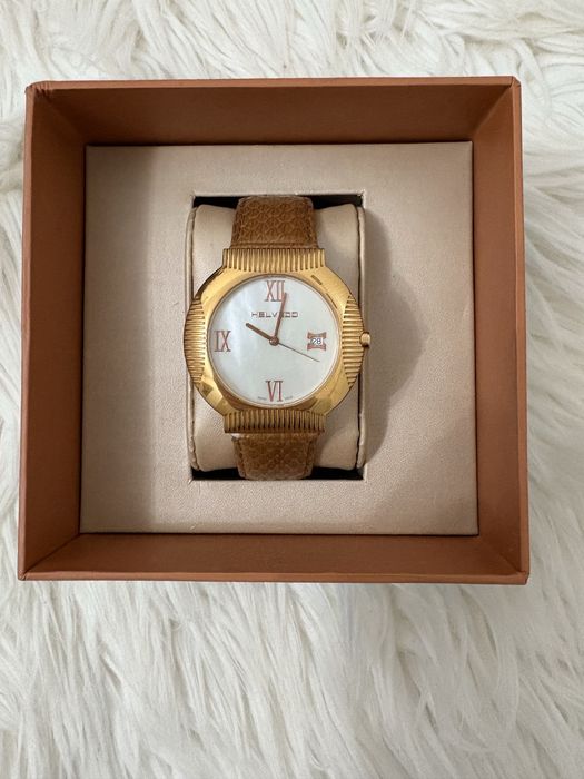 Ceas elvetian Helveco