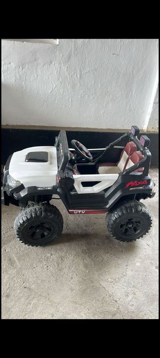 Детски машина продается