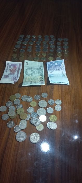 коллекцию монеты