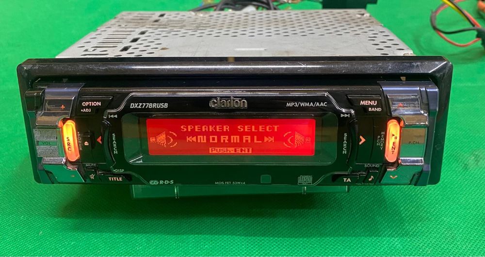 CD player auto Clarion DXZ 778 RUSB