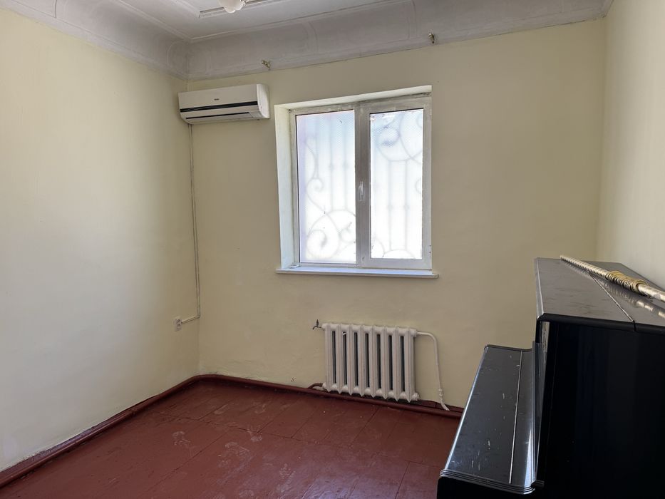 Участок в М. Улугбекском р.не центр Луначарского