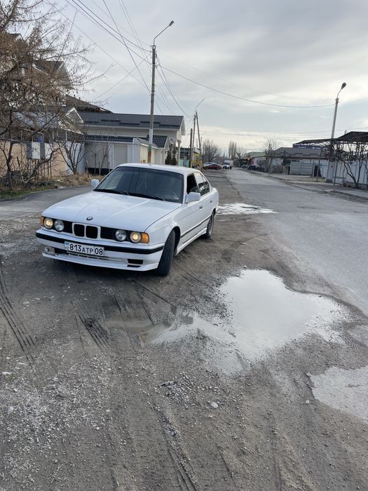 Бмв е34 срочно ! Торг приветствуется…