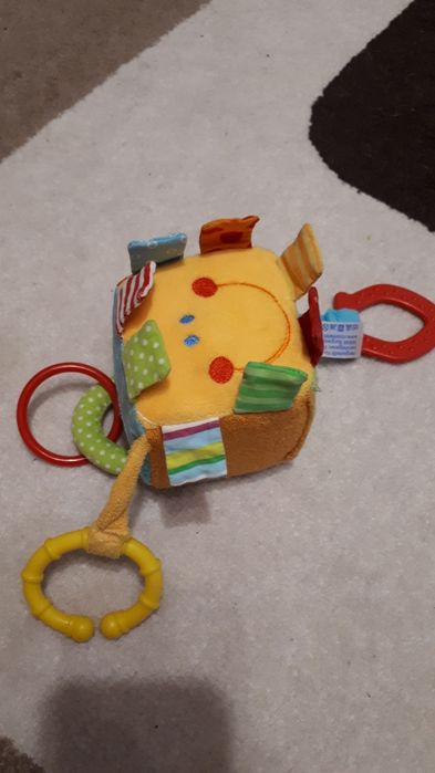 Продам детскую развивашку