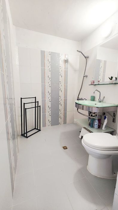 Дава се под наем Тристаен апартамент в София, Обеля 2 - 85 кв.м за 665 € - Снимка #15