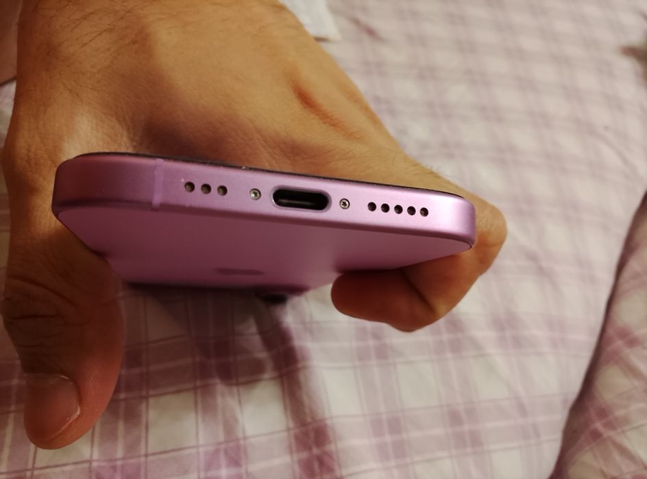 iPhone 16 256gb.