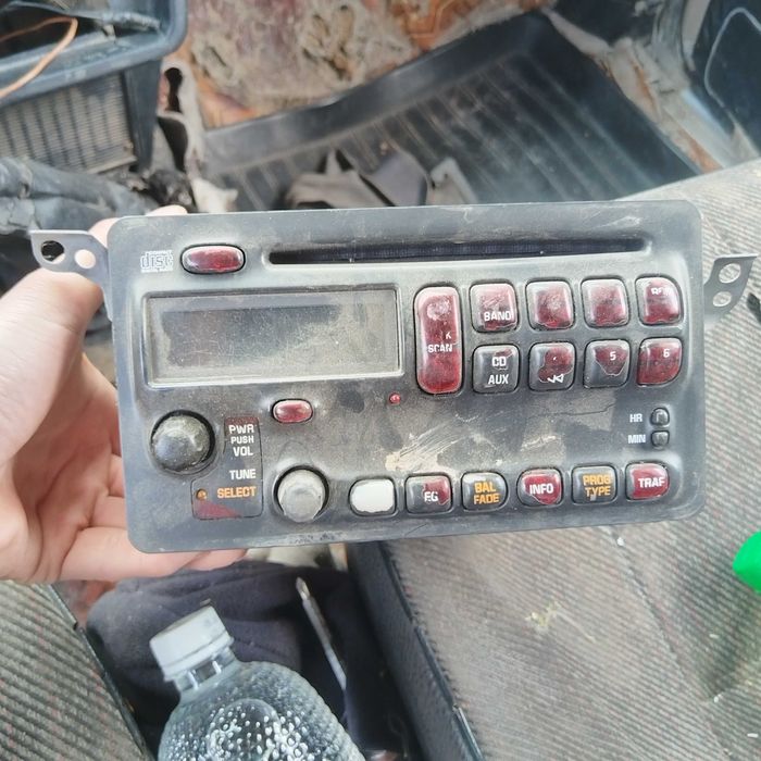 Магнитофон оригинал тайота