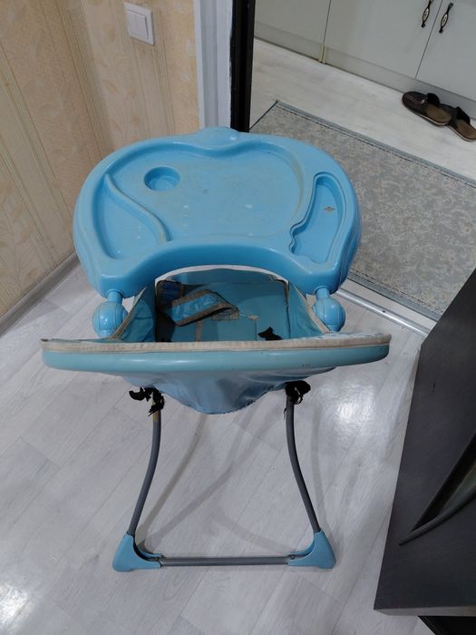 Продам детский стул