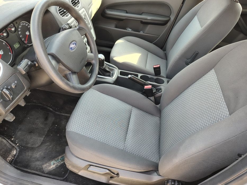 Ford Focus 1.4 benzina, euro 4,inmatr.Ro