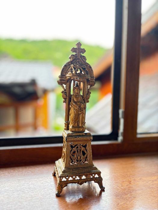 Statuetă cu Fecioara Maria și Pruncul Iisus/metal/foarte veche/h=30,2cm/G=780g.