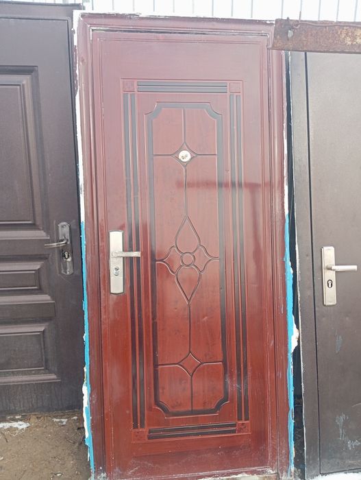 Бу есик Тасбогетте