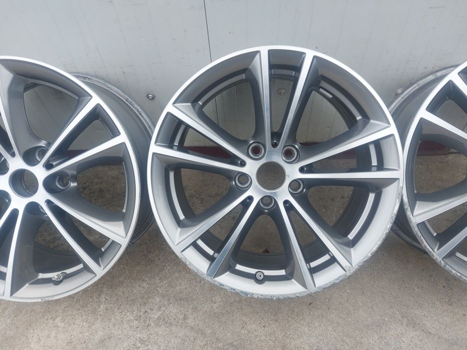 Jante aluminiu originale r17 / Bmw Vw Audi Skoda Seat / 5x112 / ET 27