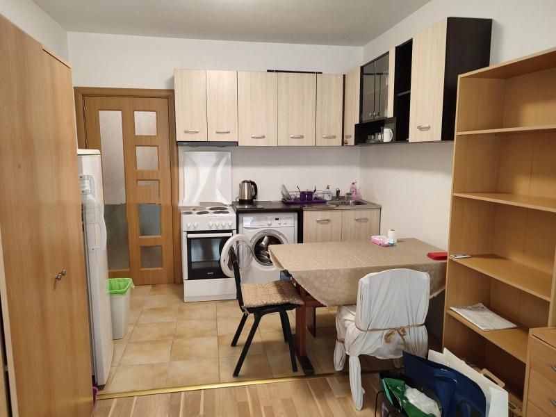 Дава се под наем Едностаен апартамент в София, Студентски град - 40 кв.м за 350 € - Снимка #2