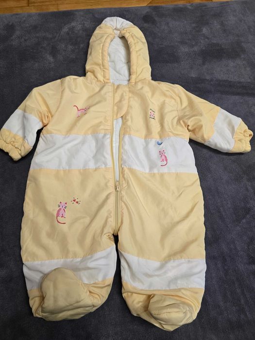 Бебешки,есенно-зимен космонафт.Размер 9м.В добро състояние.