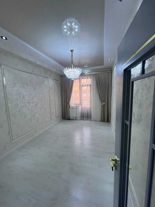 Продаётся люкс 2-комнатная новостройка с лифтом 5-этаж Вокзал УзГазоил