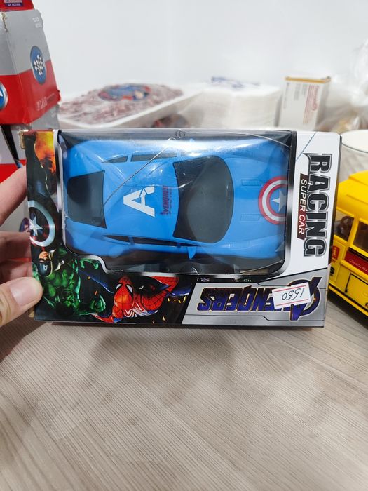 Машинки модельки