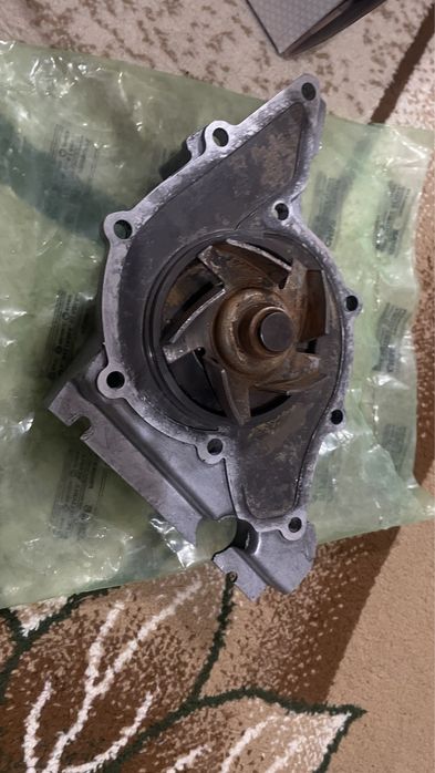 Помпа , 2.8 и 2.6