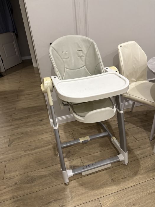 Стулчик для кормления