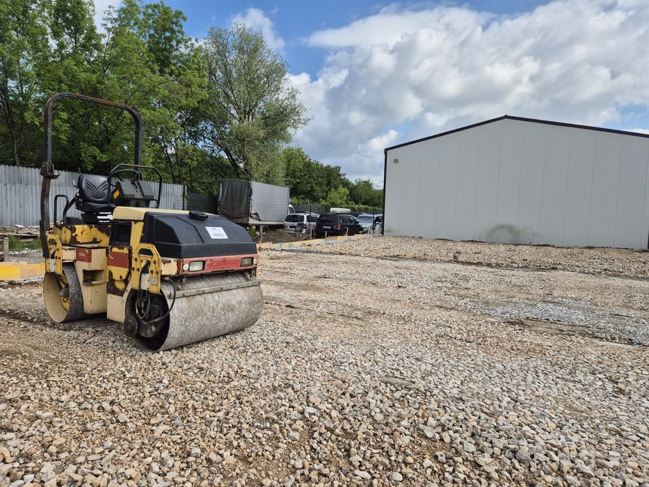 Услуги с мини багер. Хидравличен чук 150 кг,