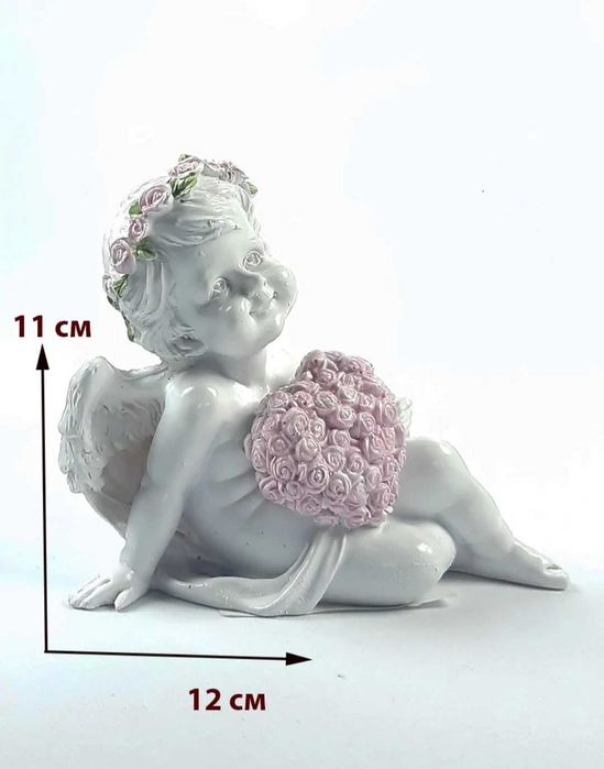 Ангел с букетом роз, Статуэтка