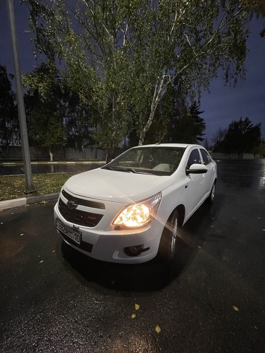 Продам КОМПЛЕКТ фар от Cobalt оригинал