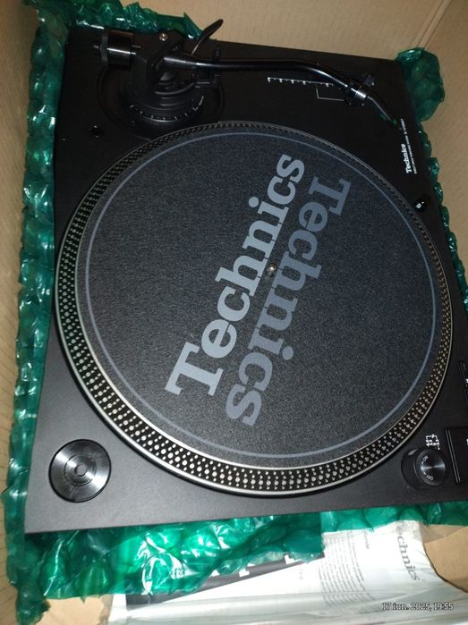 Mixer Allen&Heath Xone:92 + un Technics SL-1210 MK7 - stare excelentă