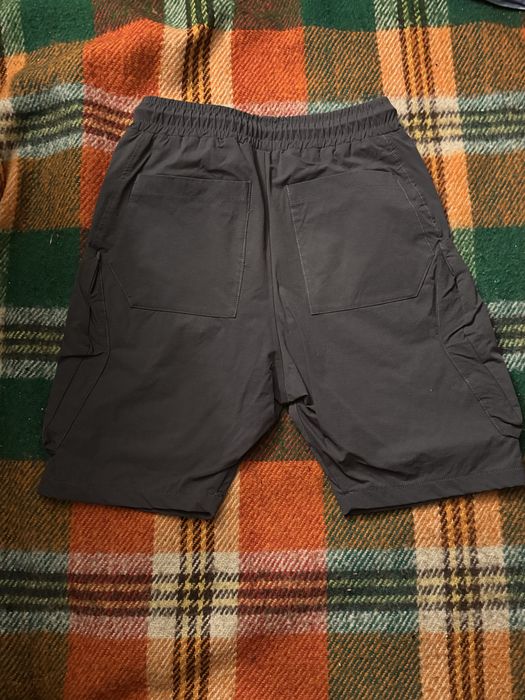 Къси панталони luda