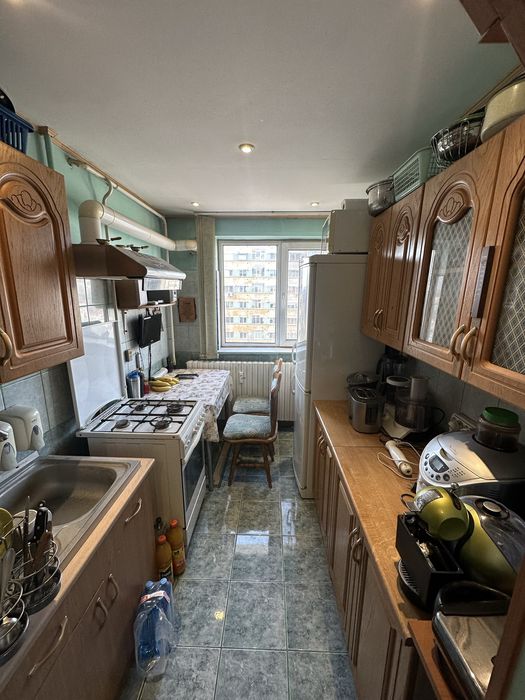 Apartament 3 camere semidecomandat gradina botanica 64mp