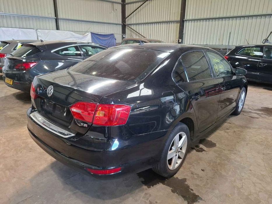 Boxa Volkswagen Jetta 6 (2010-2014) Sedan 1.4 Caxa Benzina 2013