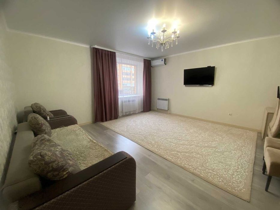 Продам 3 ком кв на Алтын Арман 2018г